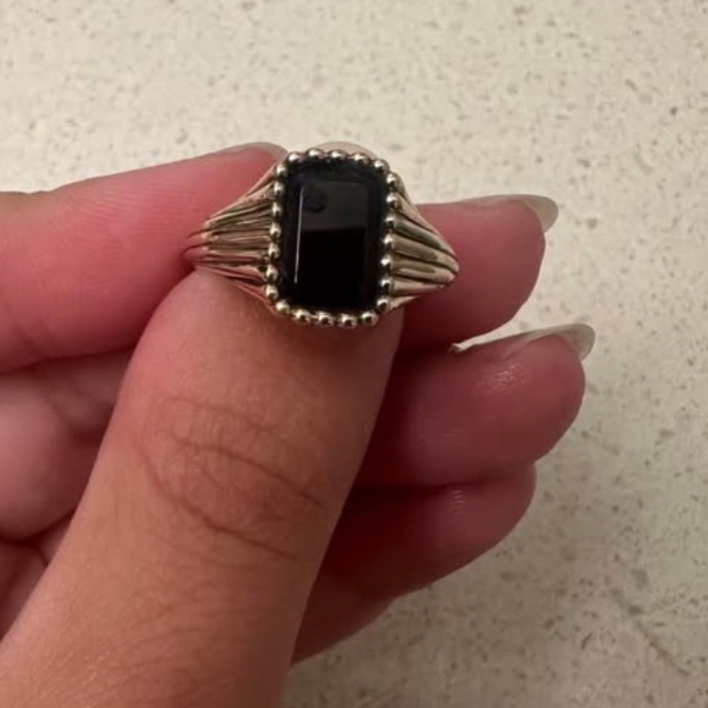 Mejuri x Jenna lyons ring